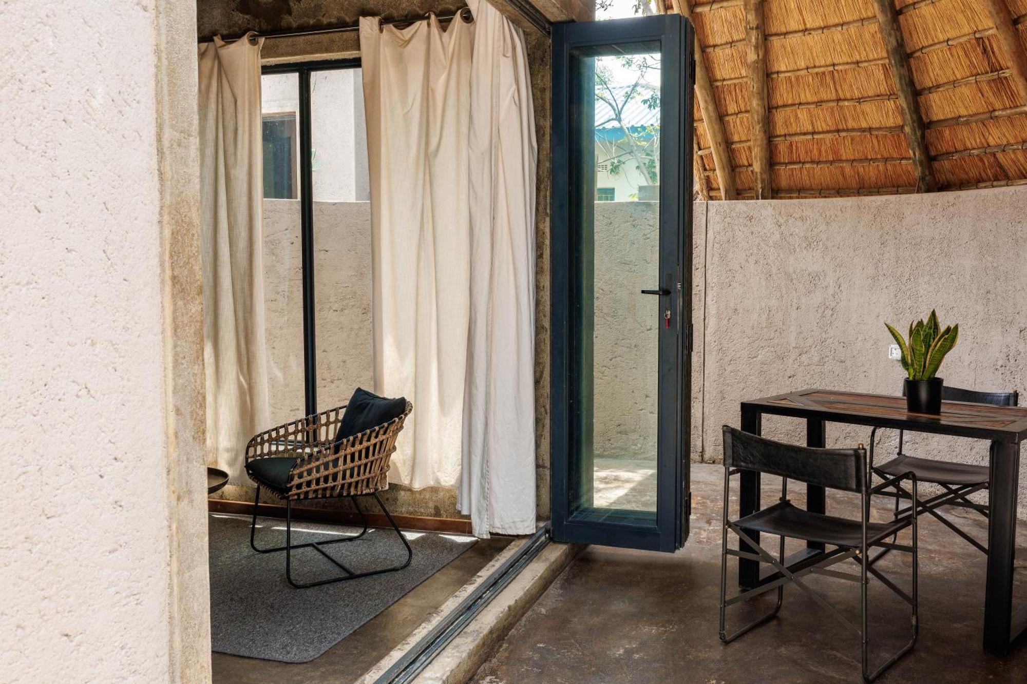 Chobe House Villa And Chalets カサネ エクステリア 写真