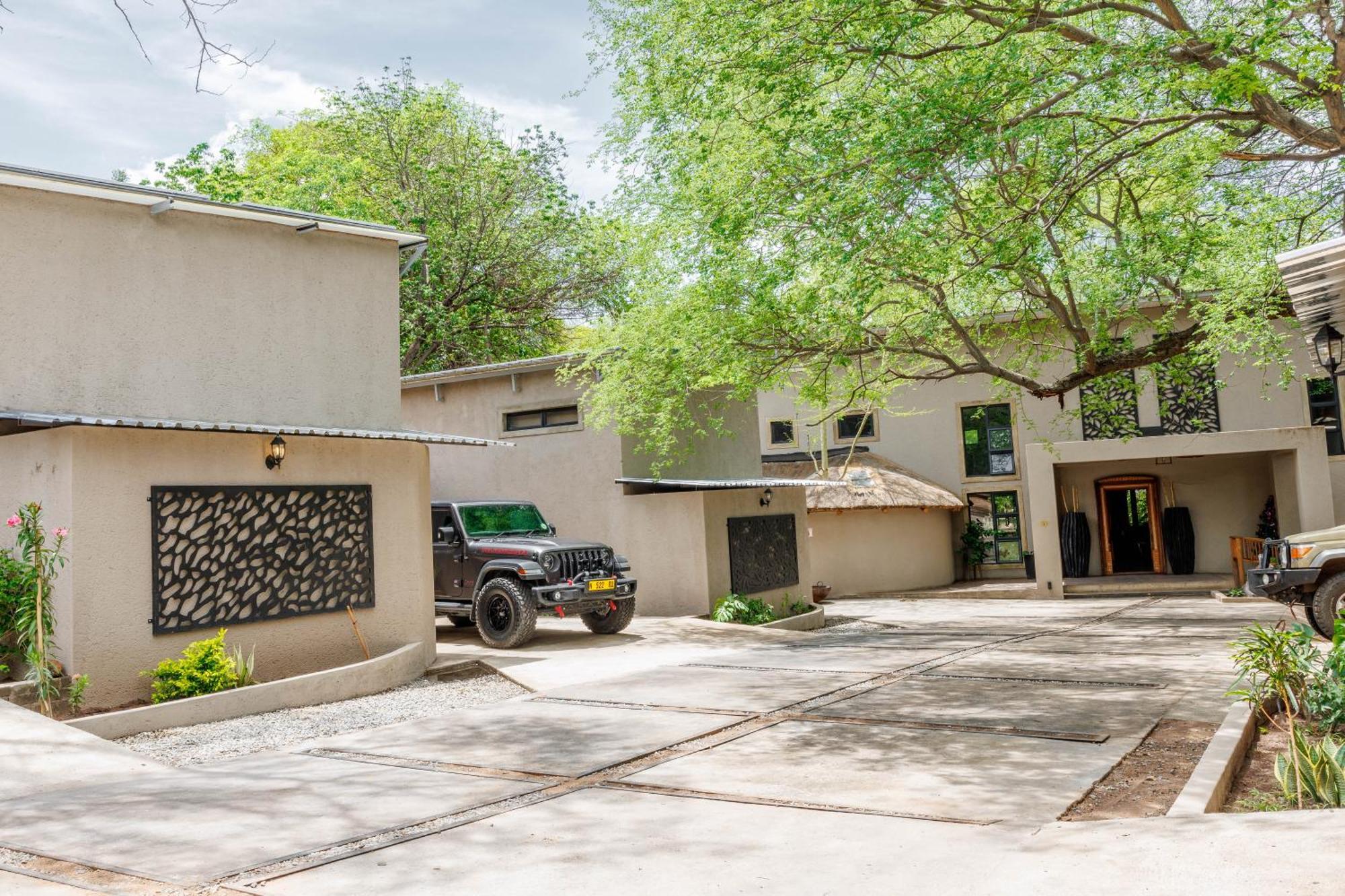 Chobe House Villa And Chalets カサネ エクステリア 写真